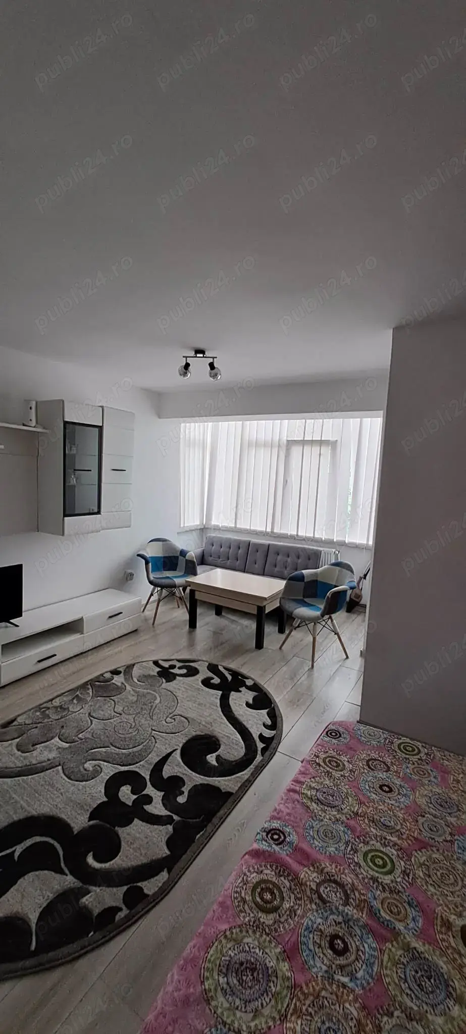 Garsonieră de închiriat în regim hotelier   Onești, Str. Victor Babeș nr. 2