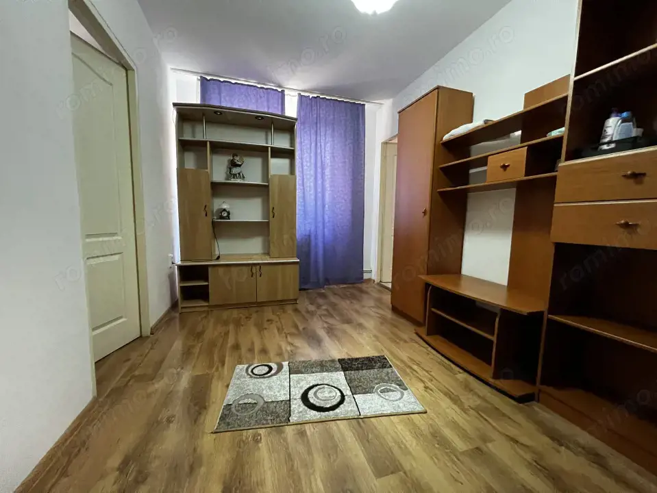 Apartament 2 camere, parter, semidecomandat, renovat in zona Sagului