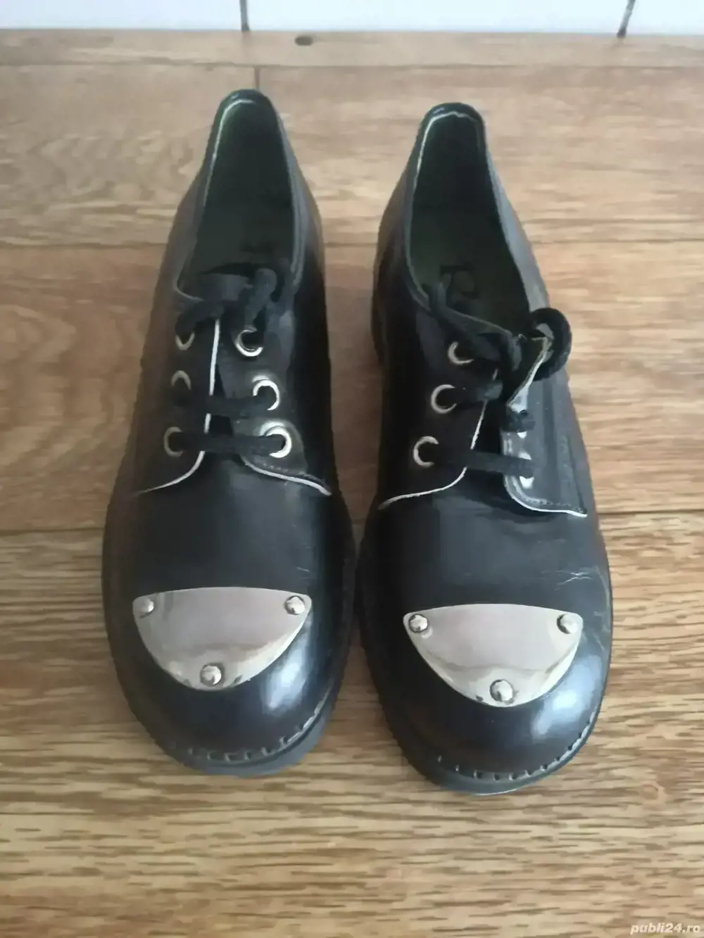 Pantofi