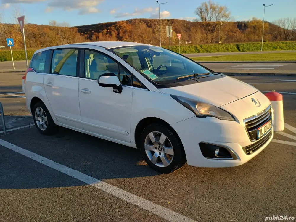 Peugeot 5008 an 2015