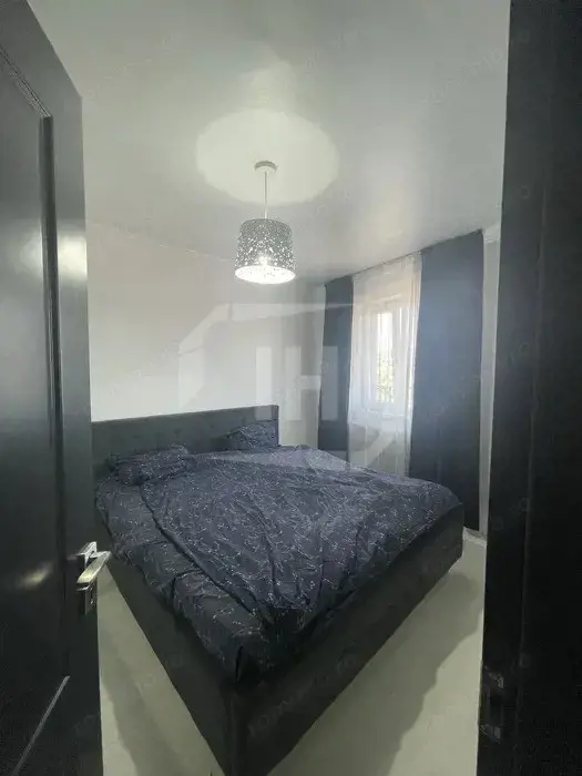 Apartament 2 camere, 2 parcari, zona Horea-Gara