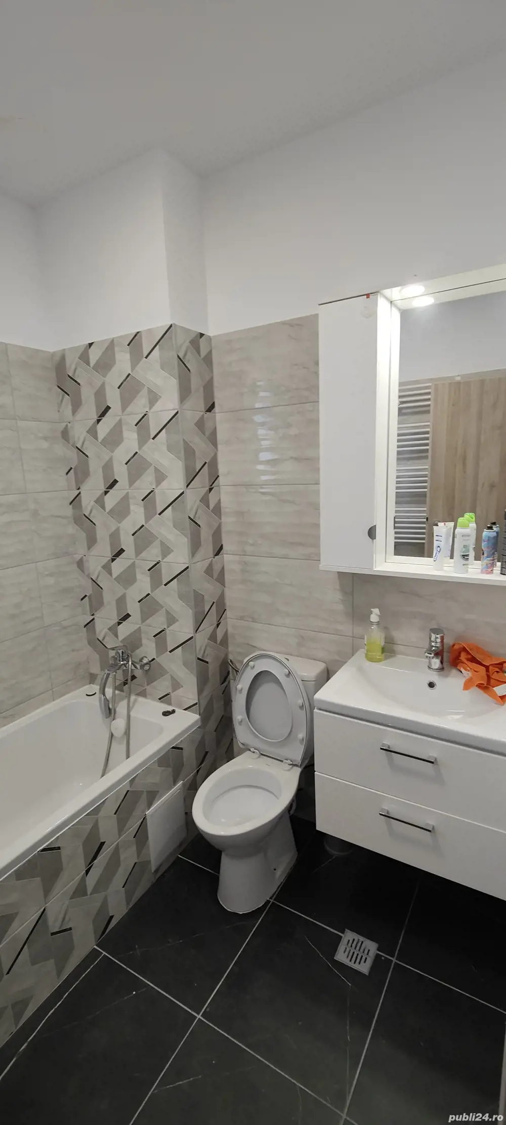 Proprietar parter 2camere +loc parcare pretabil birou salon cabinet, 67mp