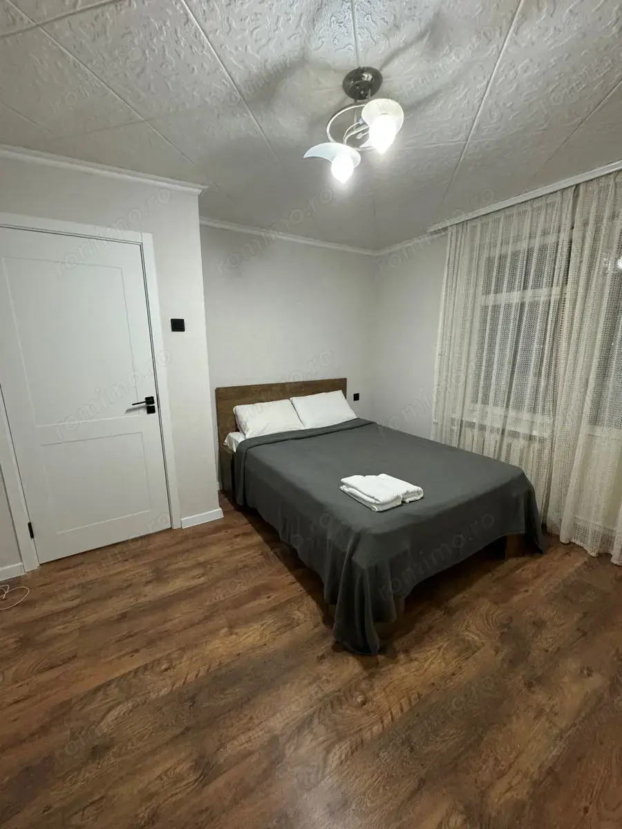 Se ofera spre inchiriere garsoniera in zona Gorjului Se ofera spre inchiriere garsoniera in zona Gorjului