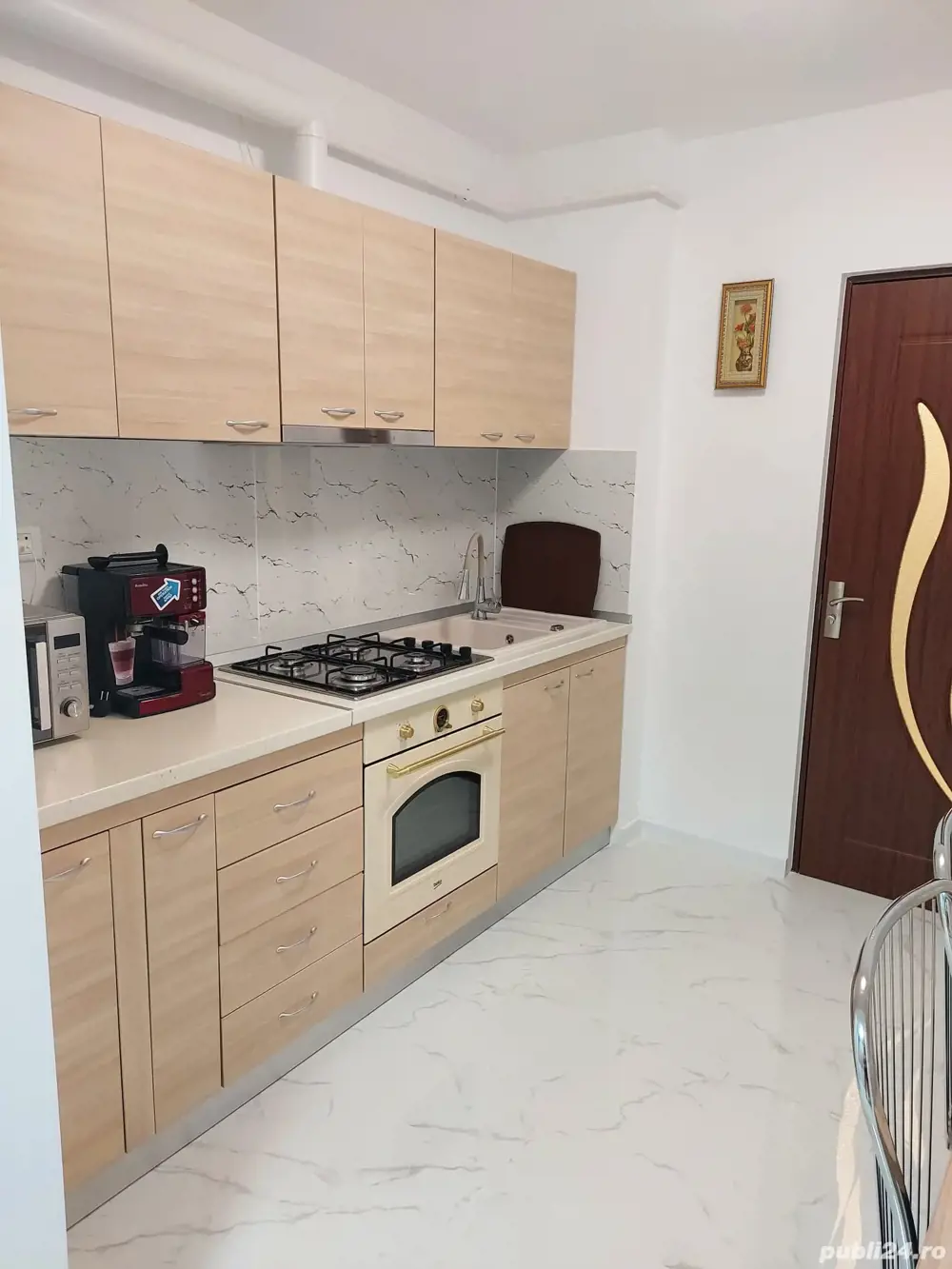 Inchiriez ap 2 camere 