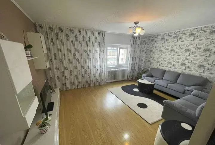 Apartament 3 camere Calea Calarasilor