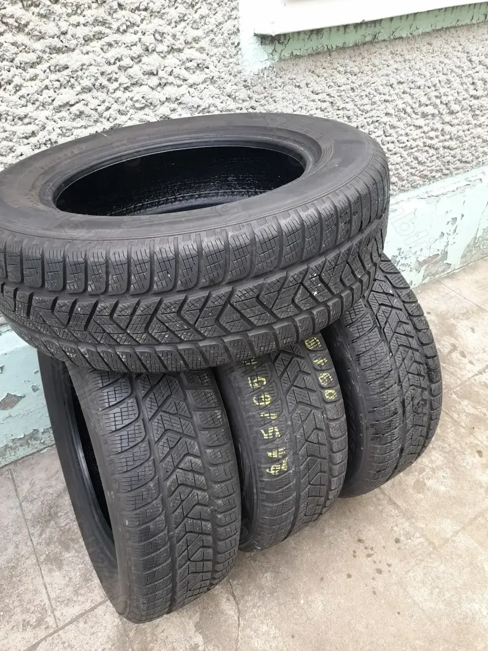 215 65 17 M+S Iarna -Pirreli Scorpion