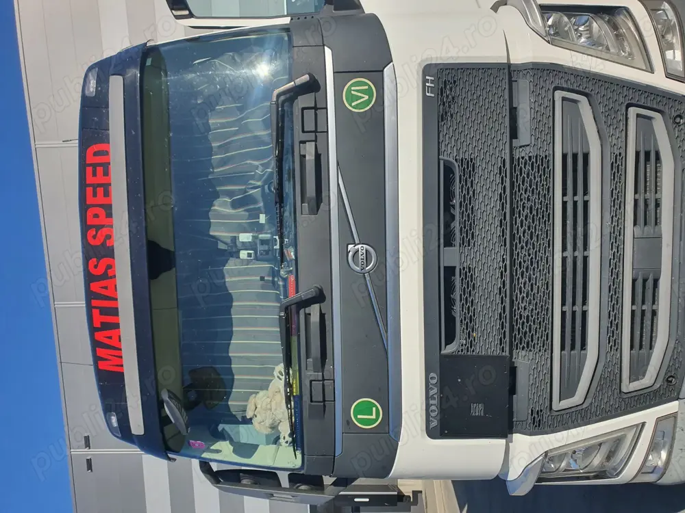 Angajam sofer tir intern și internațional 