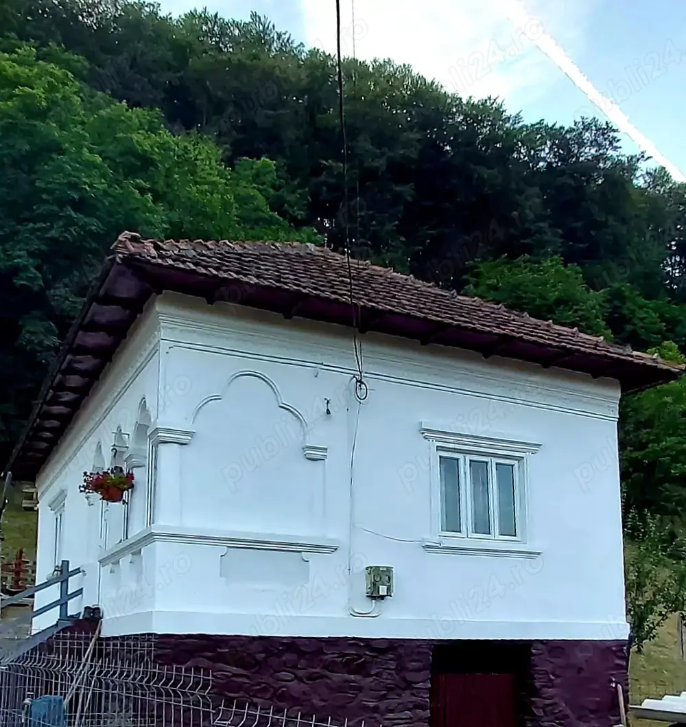 Vand casa la munte !  Vand casa la munte !