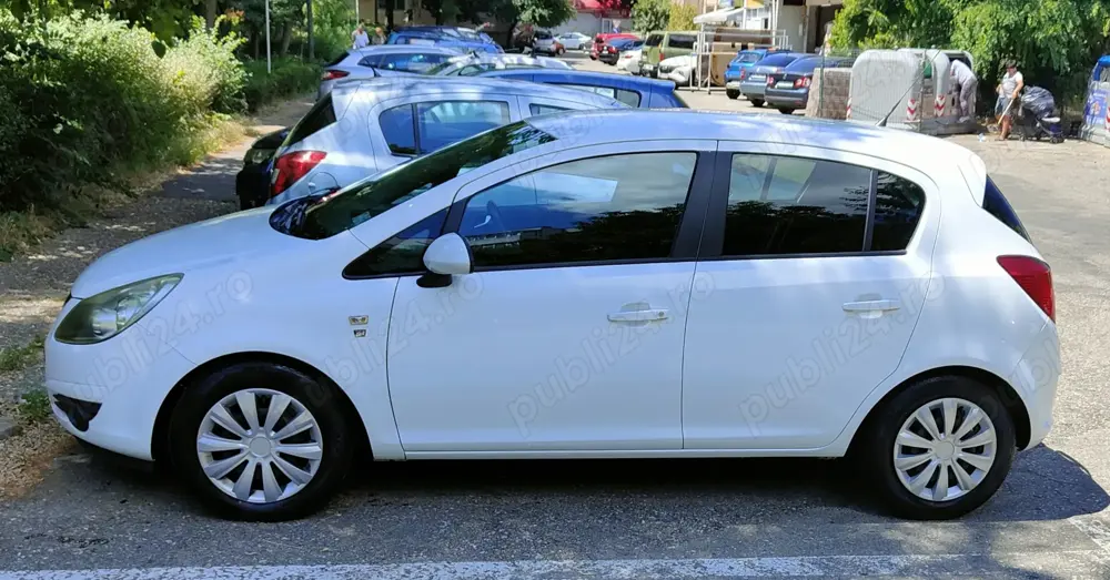 Opel Corsa D 1.4i,16V,100CP, 2010, unic propietar