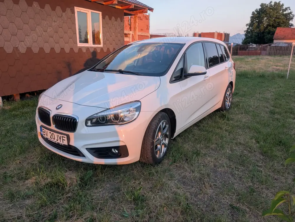 BMW 220 XDrive, F46 GT, 190 CP BMW 220 XDrive, F46 GT, 190 CP