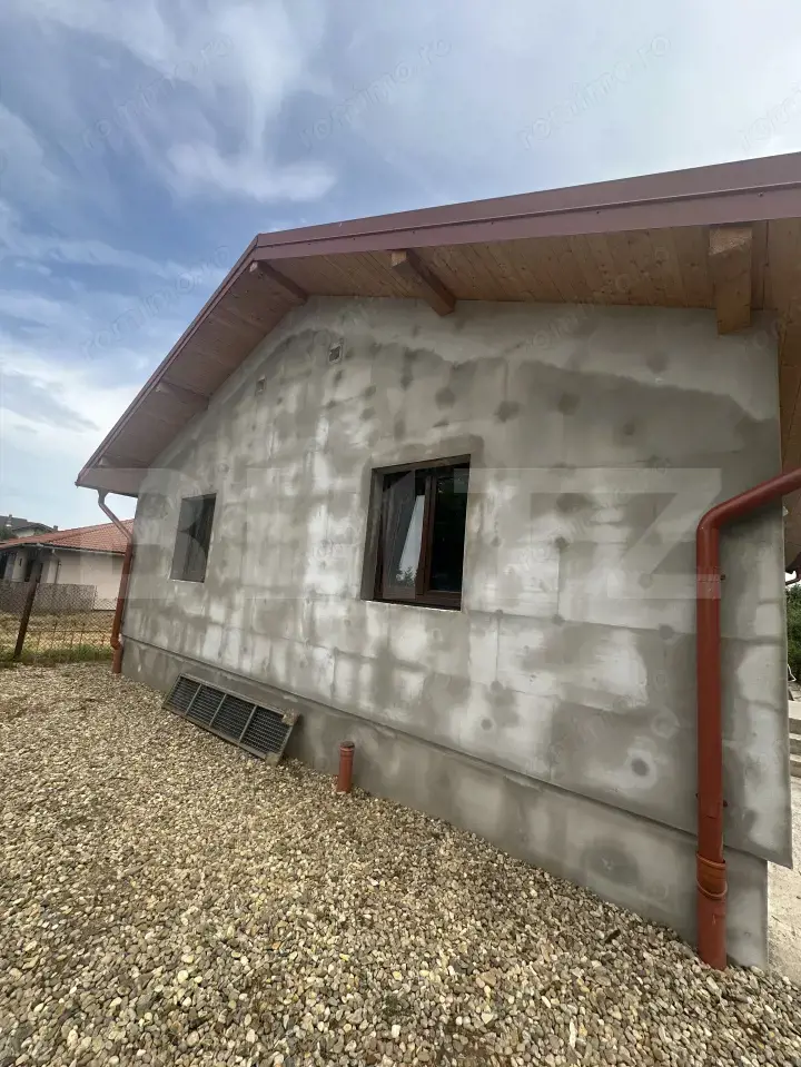 Casa in Lazuri, plan parter, 112 mp, 450 mp teren