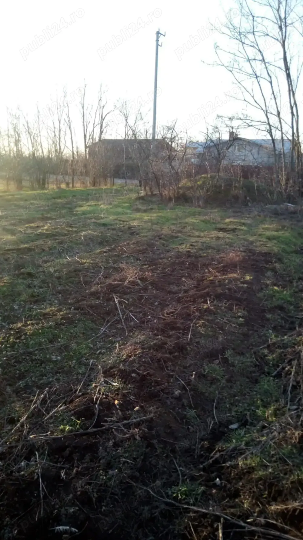 Vând Teren Intravilan 