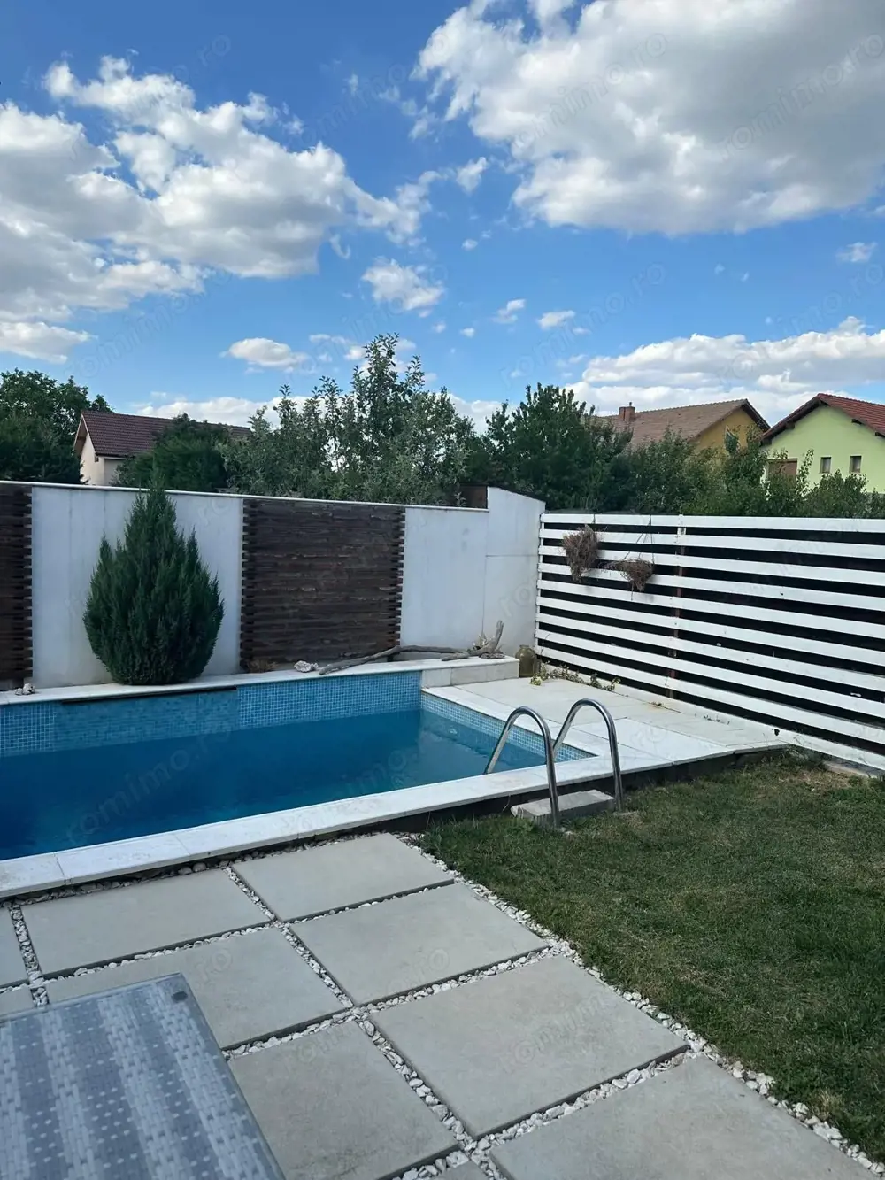 Piscină | Mobilată complet | Panouri solare | 3 băi și terasă închisă