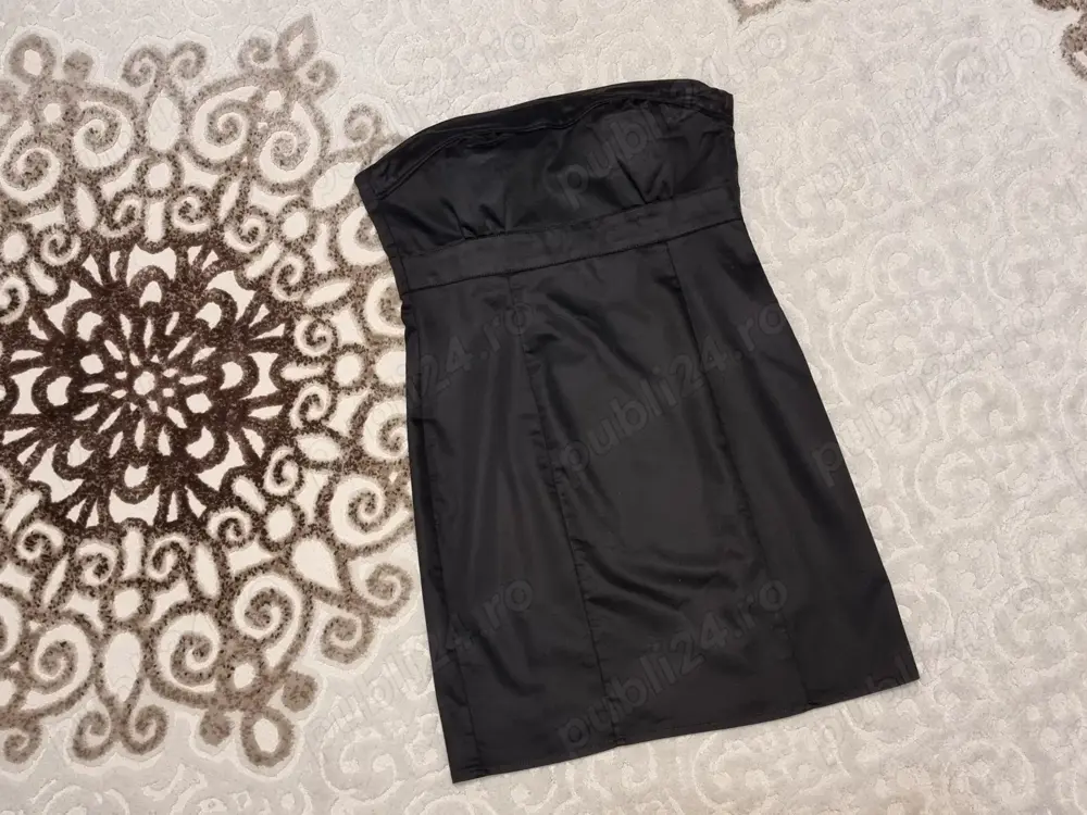 Rochita sarafan HM, marimea 42, rochie neagra