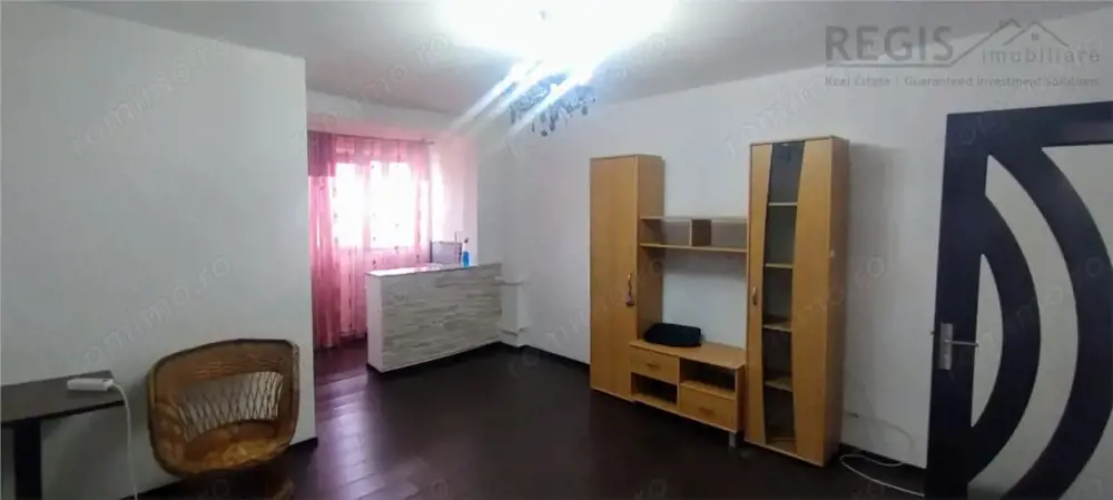 Garsoniera spatioasa si luminoasa Micro 3