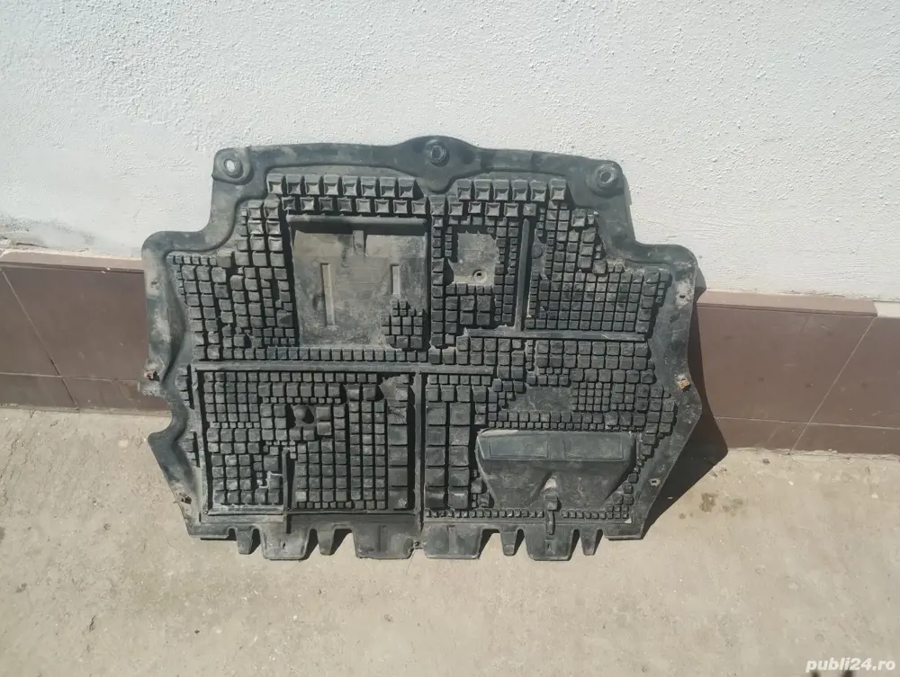 Scut Motor Pentru Vw Passat 