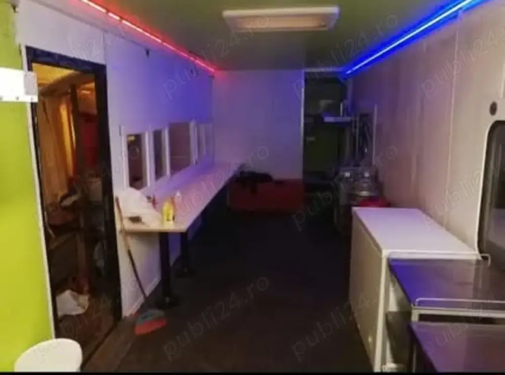 Autobuz pentru fast food 