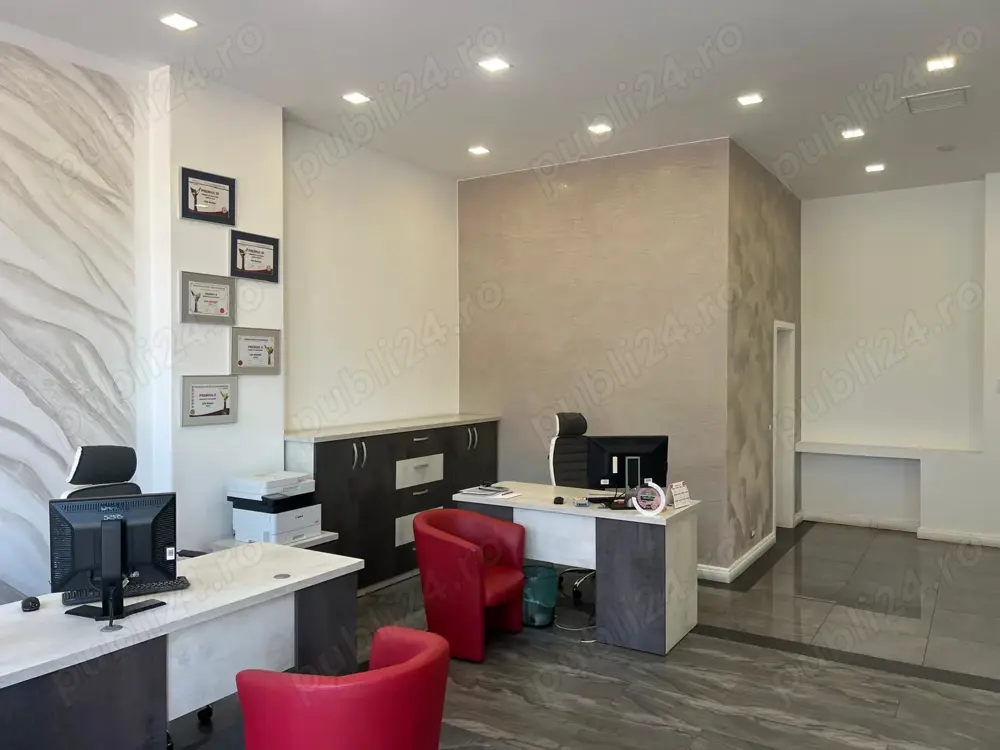 Inchiriez spatiu comercial in Oradea