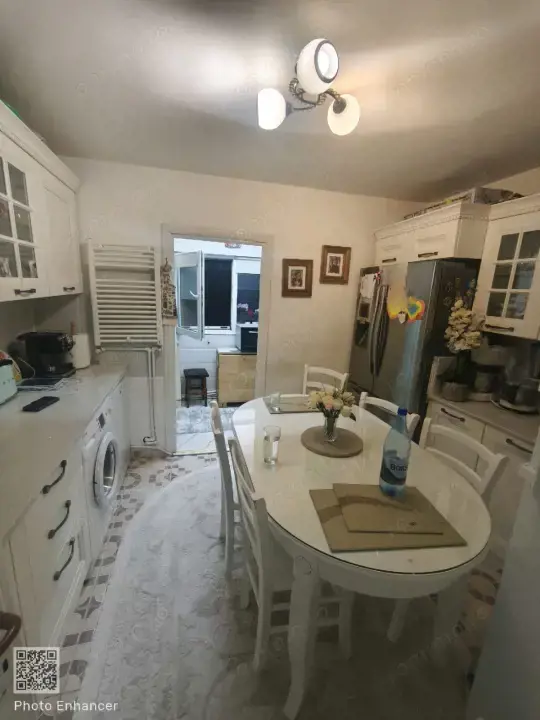 Apartament 2 camere + boxa, etaj intermediar, 56 mp, Siret