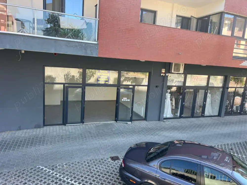 Inchiriez spatiu comercial in Oradea
