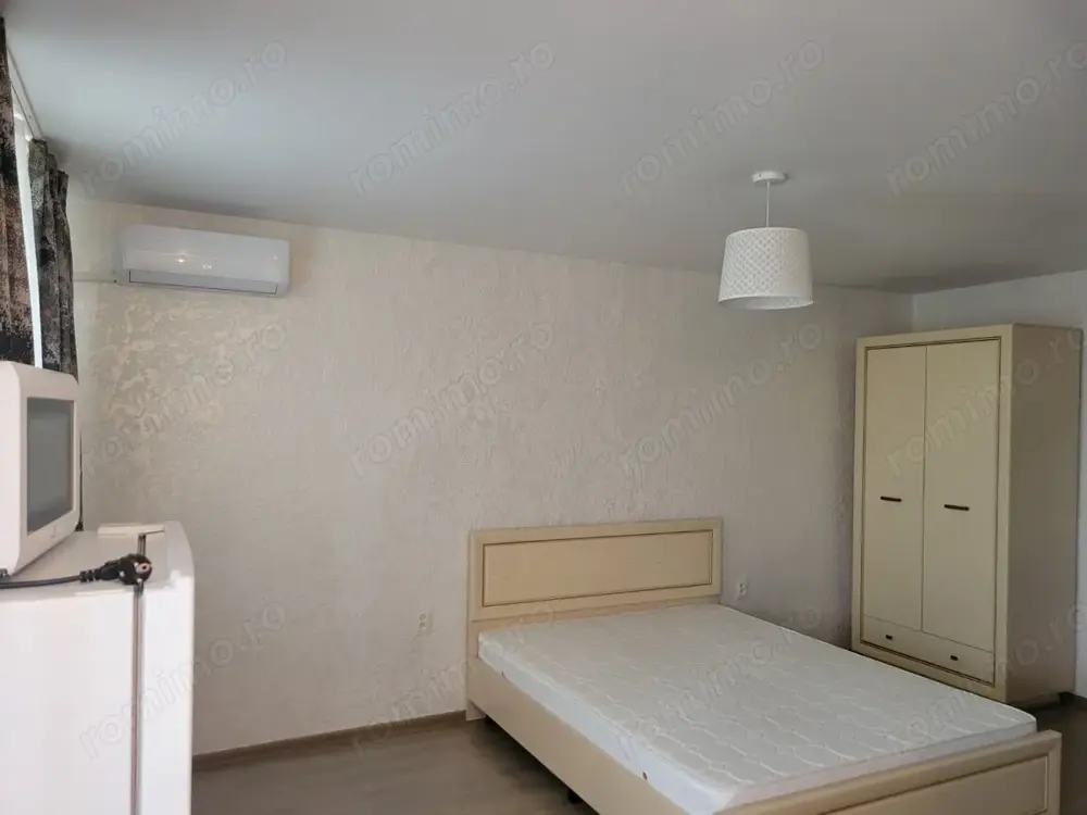Garsoniera de inchiriat in zona Centrul Civic