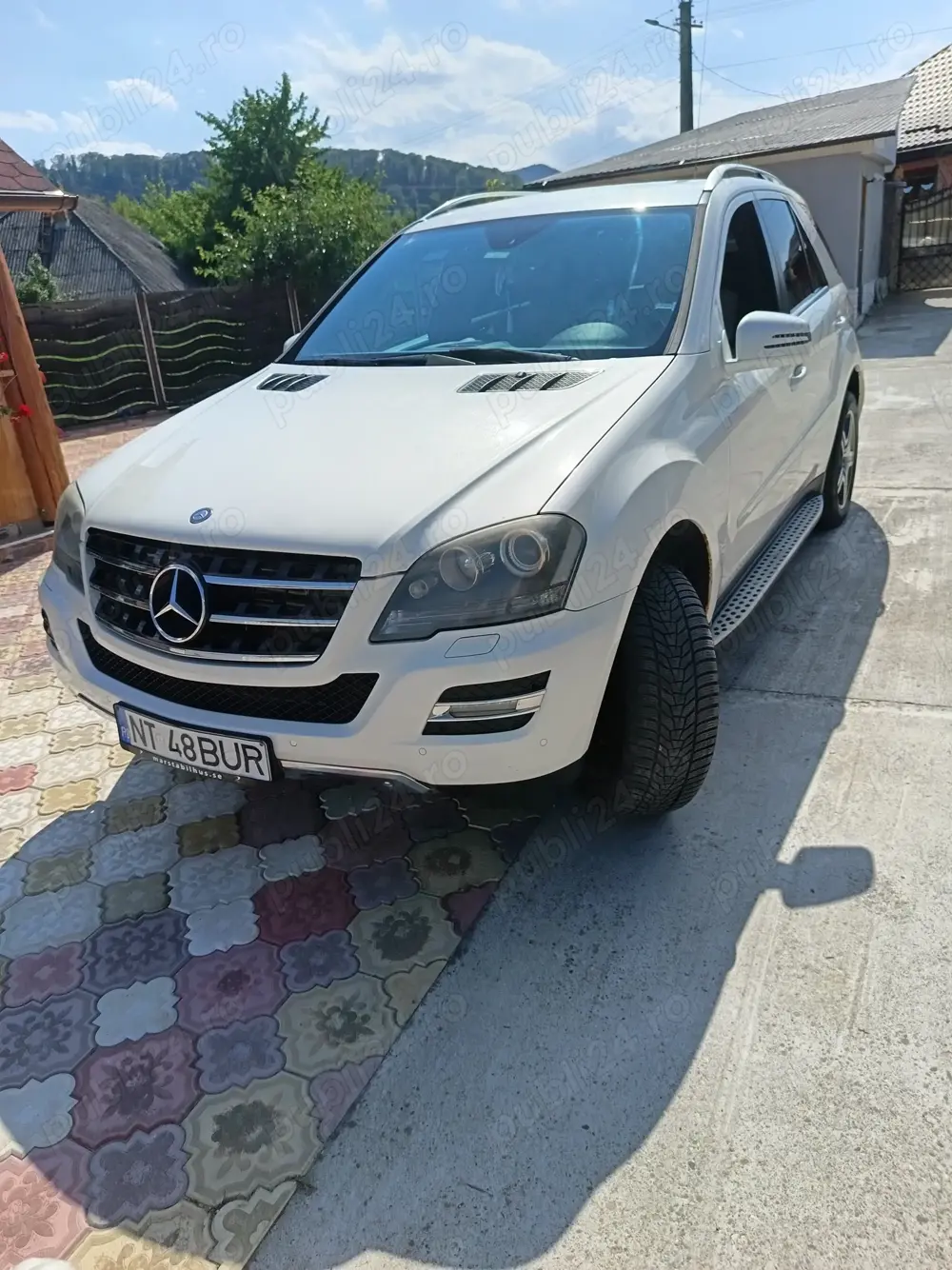 Vând Mercedes Benz 