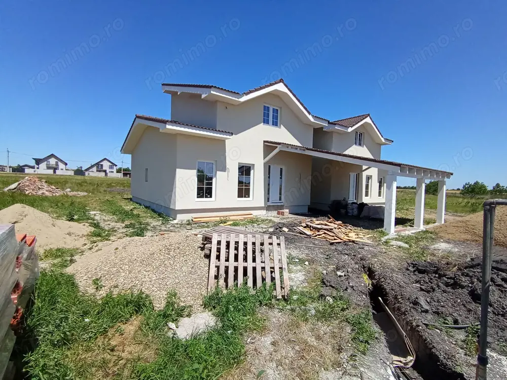 Sanandrei Duplex desp prin Garaj, Teren Generos