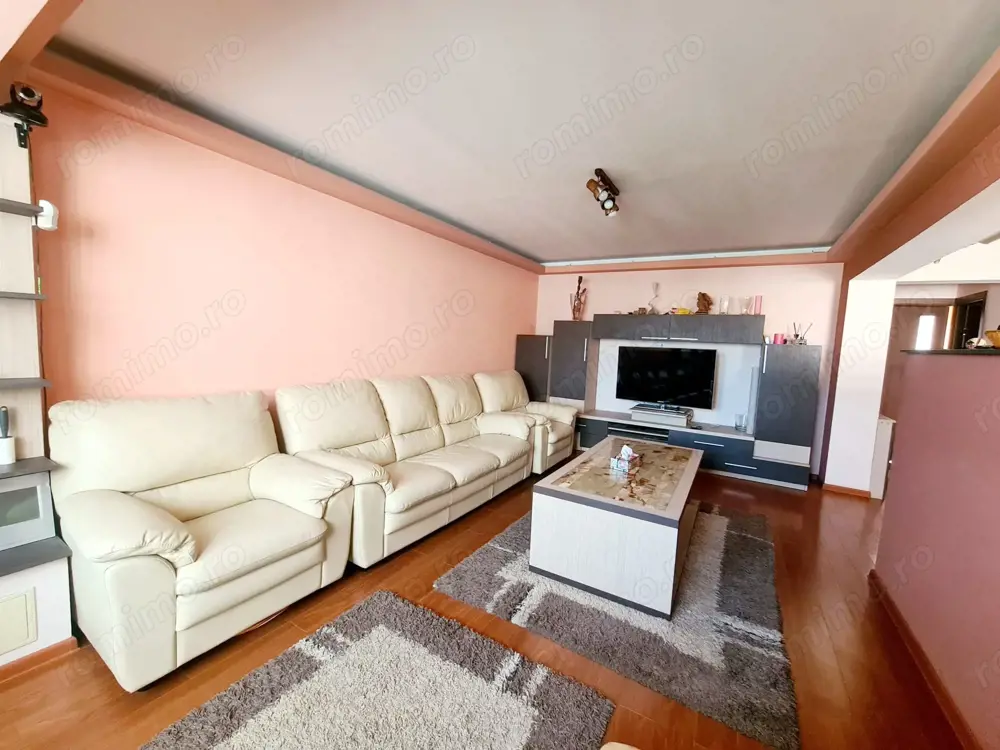 Apartament 3 camere / Calea lui Traian