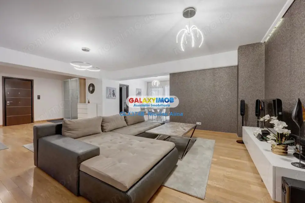 Apartament spatios 2 camere loc parcare complex UpGround COMISION 0%