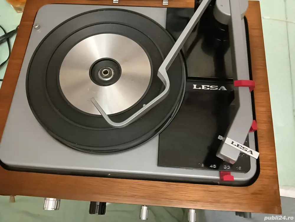 Pikup automatik LESA turatii 16,33,45,78,amplificare