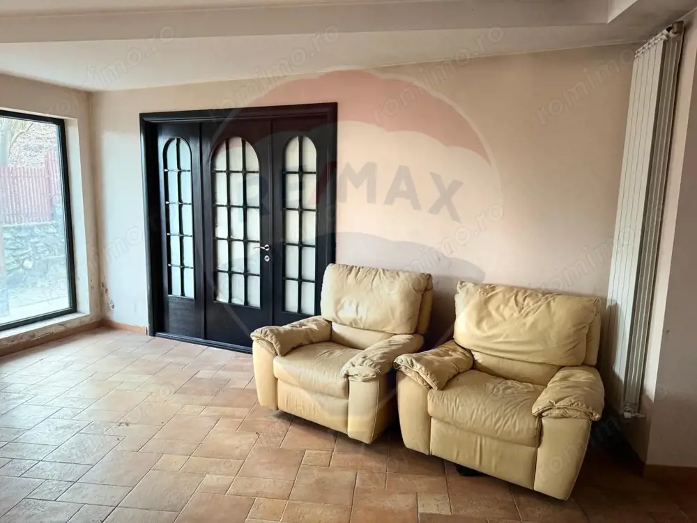 Vilă de vânzare în zona Central Câmpulung-Muscel