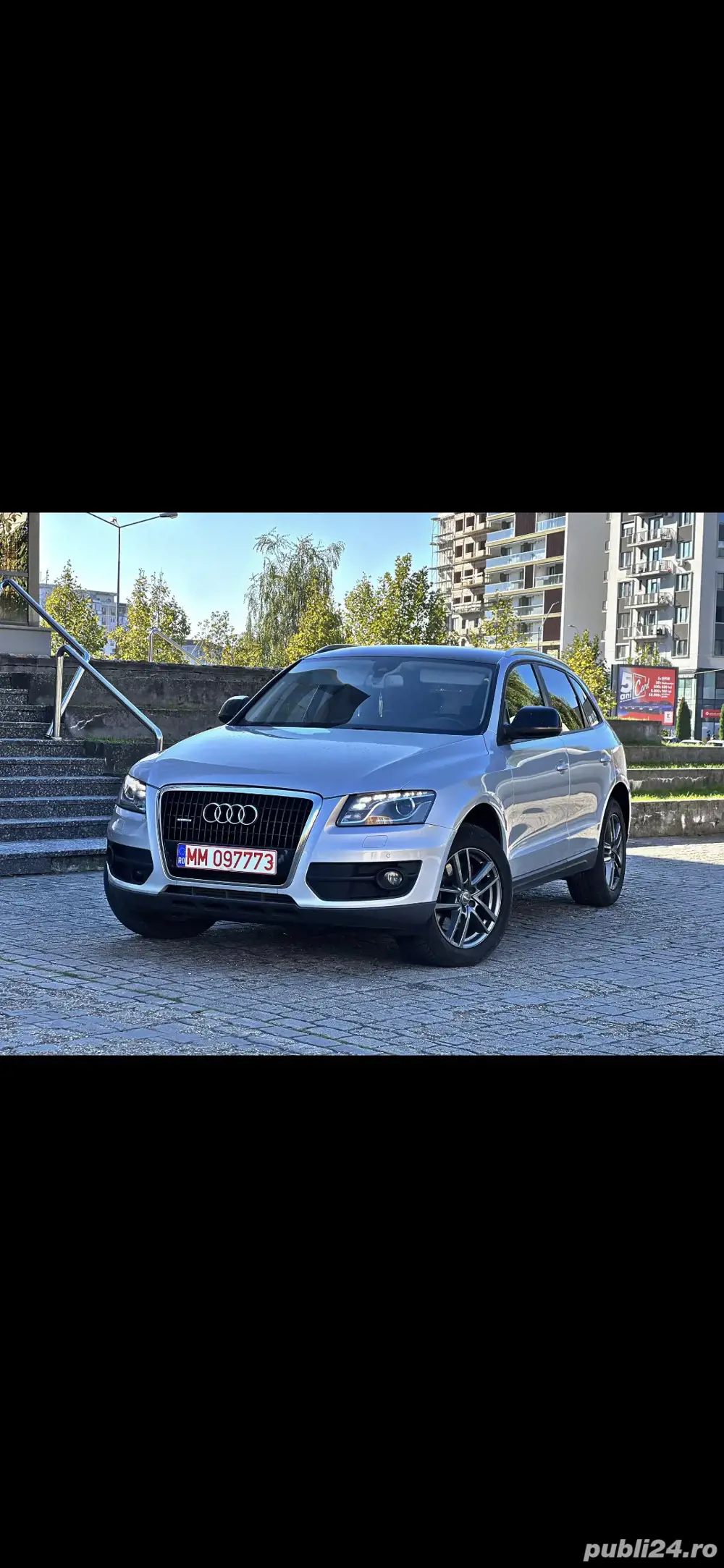 VAND AUDI Q5 impecabil VAND AUDI Q5 impecabil