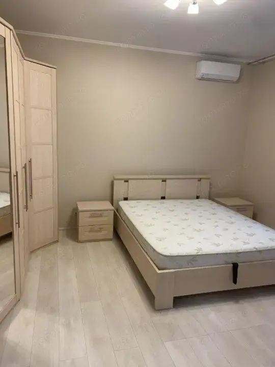 Garsoniera de inchiriat in zona 1 Mai