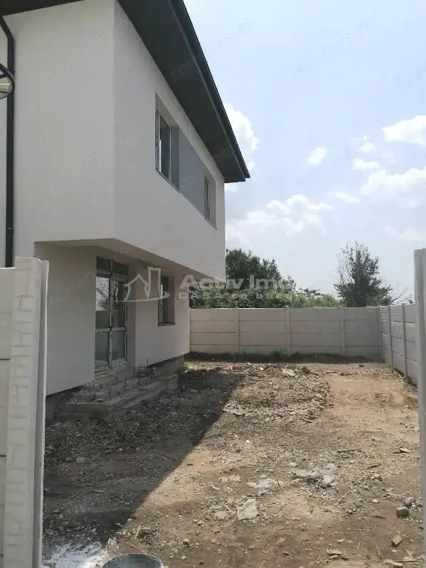 Casa individuala-Prelungirea Ghencea-Cartierul Latin -195000E-comision 0!