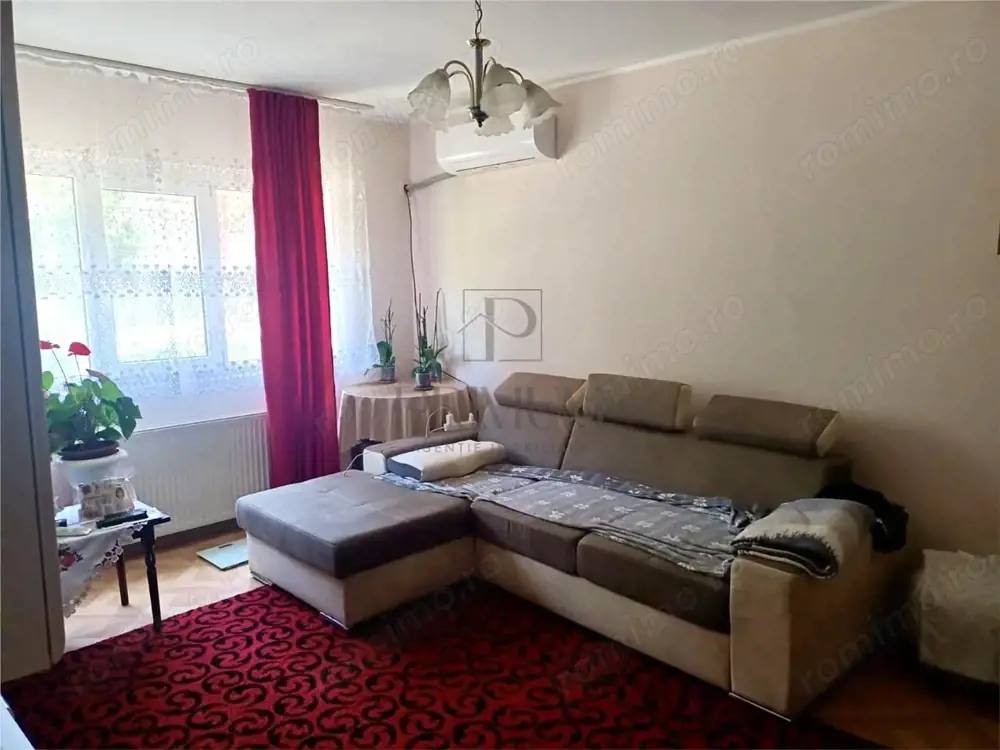 ARADULUI - BLOC IZOLAT - PARTER INALT - 4 camere - 2 bai - 3 balcoane - centrala proprie - clima