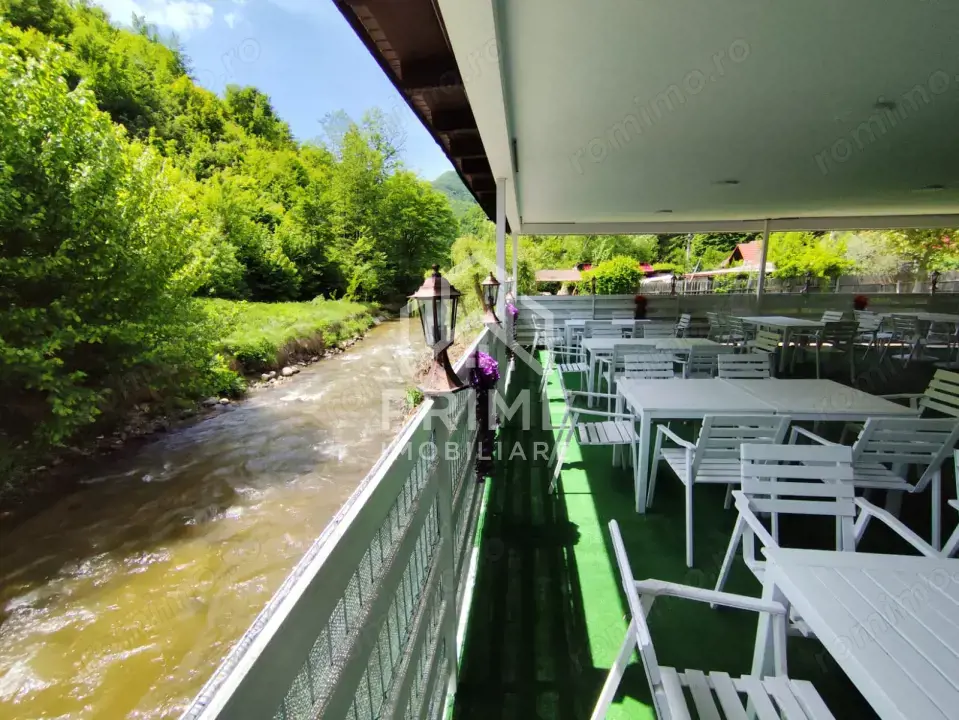 Afacere la cheie! Pensiune (casa de locuit) cu restaurant zona Cugir!
