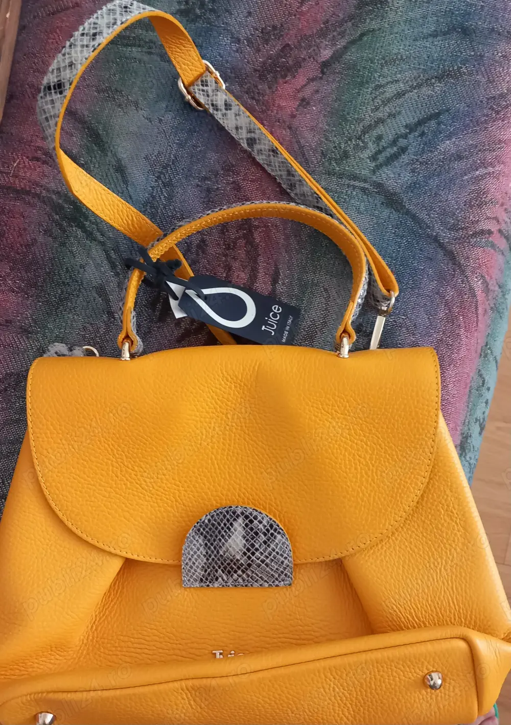 Vand poșetă piele Juice .