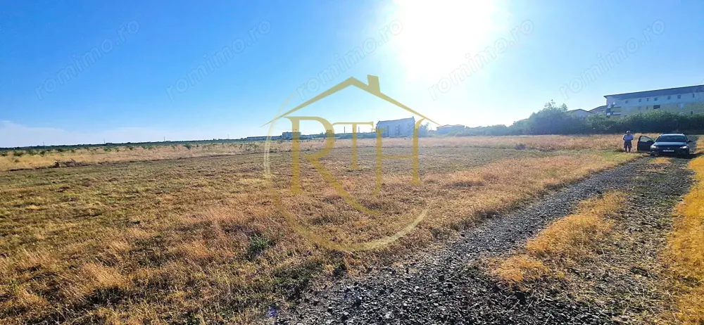 De vanzare teren intravilan in Giroc,563 mp, front stradal 20 ml.