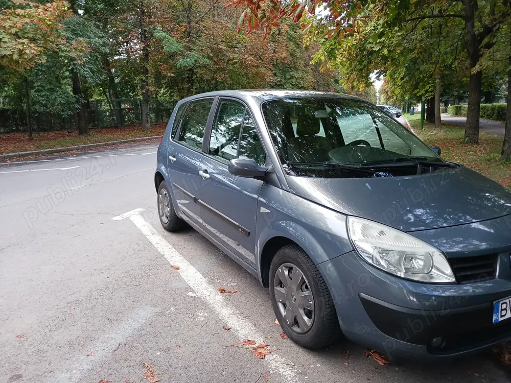 Vindem Renault Scenic ll, 2006, 230000km, panoramic, radio Sony cu usb, Bluetooth.. 