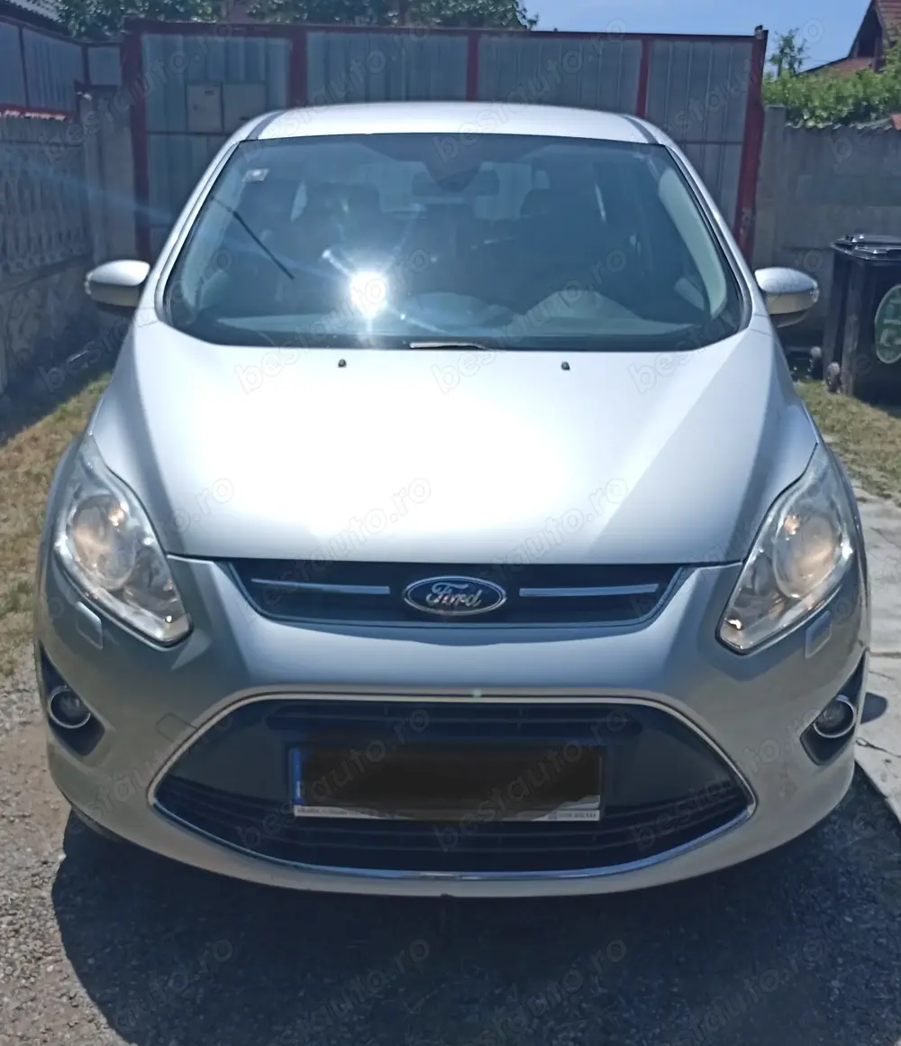 Vând Ford C-max 2013, 0,998 cmc, benzină, Eco-boost, 125CP Vând Ford C-max 2013, 0,998 cmc, benzină, Eco-boost, 125CP