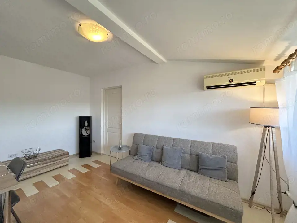 Apartament 2 camere, modern, decomandat in Complexul Studențesc 