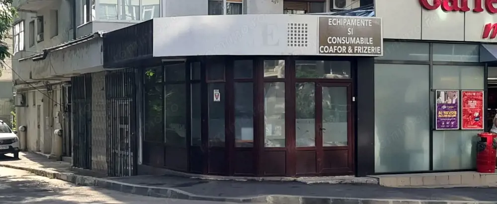 Spațiu comercial stradal de vânzare – 75 mp – Strada Navelor/Carrefour