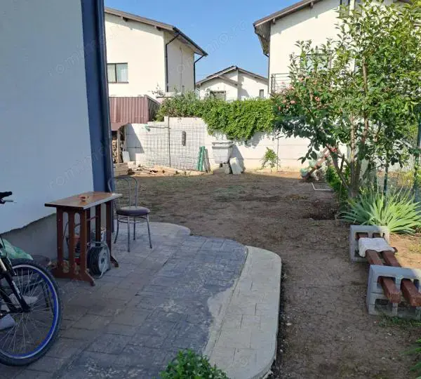 Casa 3 camere in comuna Berceni 