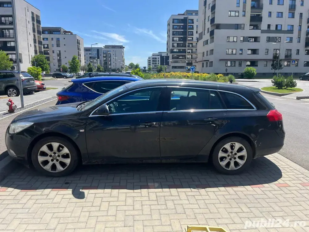 Vand Opel Insignia Sports Tourer SW Vand Opel Insignia Sports Tourer SW