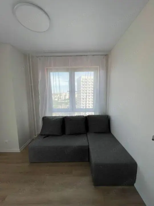 Ofer spre inchiriere apartament cu 2 camere in zona Dacia