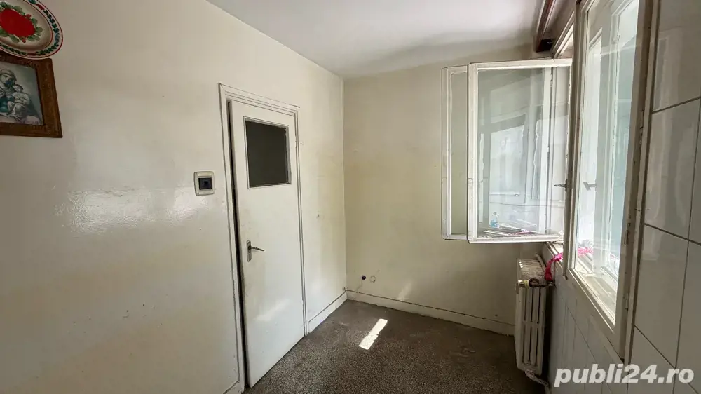 Foto Vanzare Apartament 2 camere, Campia Libertatii sector 3   2 din 7