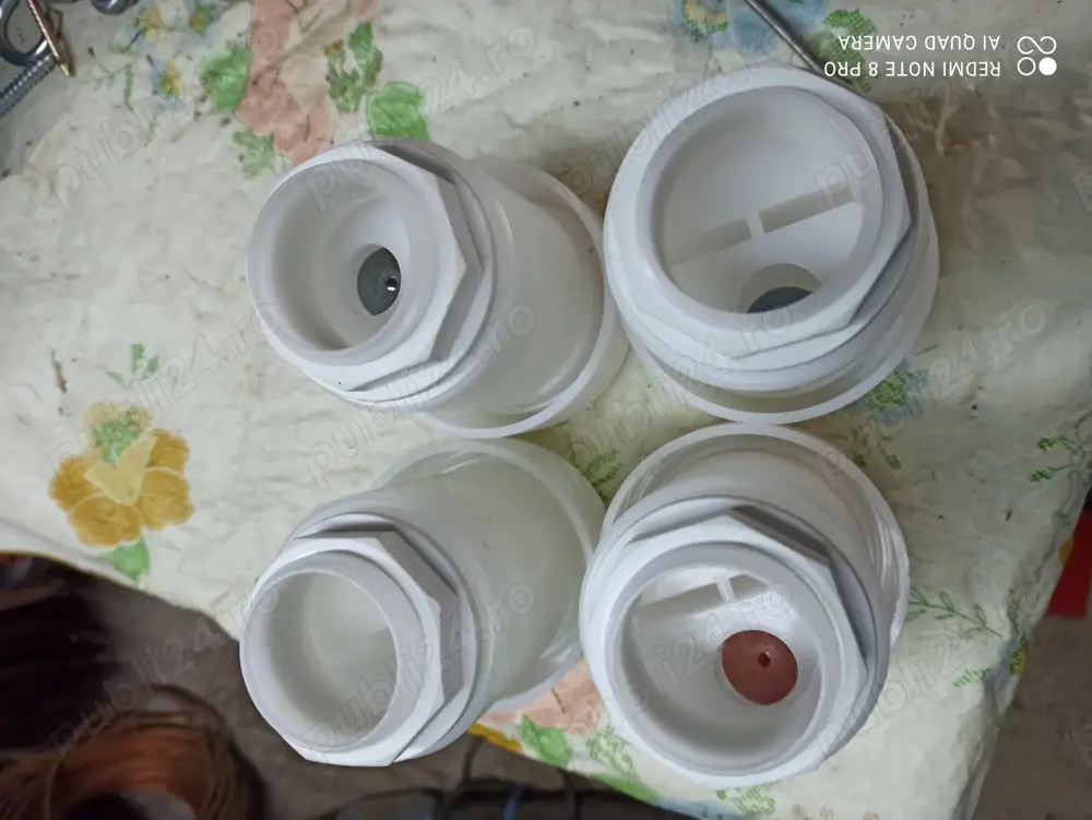 Aerisitoare rezervoare și propela (rotor din  cauciuc) pentru pompa lichide alimentare.