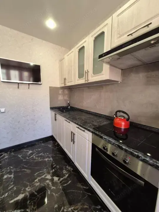 inchiriere garsoniera in zona Pacii