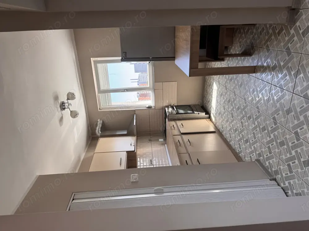 p 2 Cam - Decomandat - Et 9 - Lift Nou - Renovat - Izolat - Acces Facil