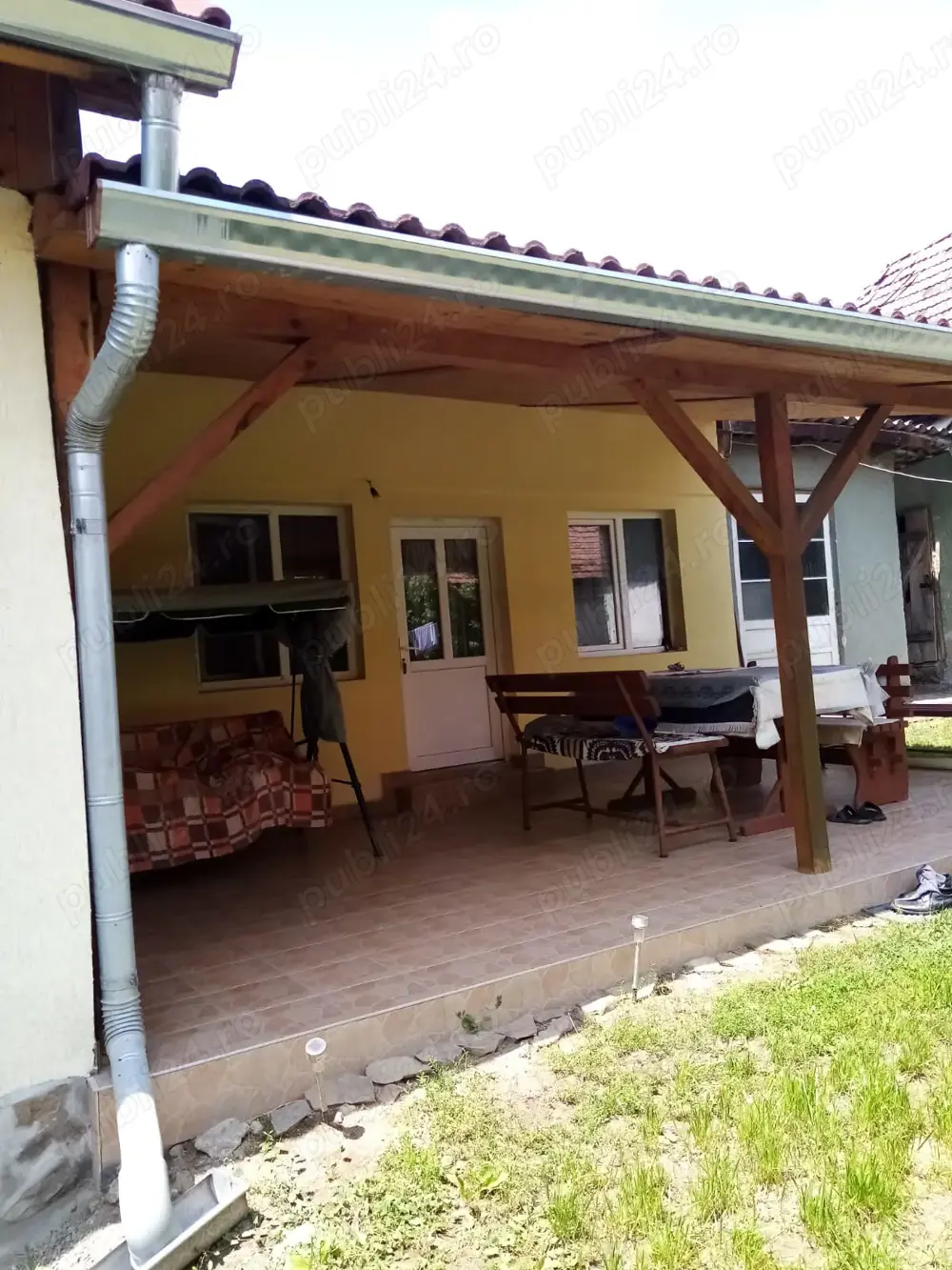 Casă de vânzare,  comuna Livezile, jud Alba